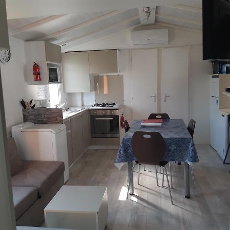 Les Mobiles Homes De La Palmyre Les Mathes Kültér fotó